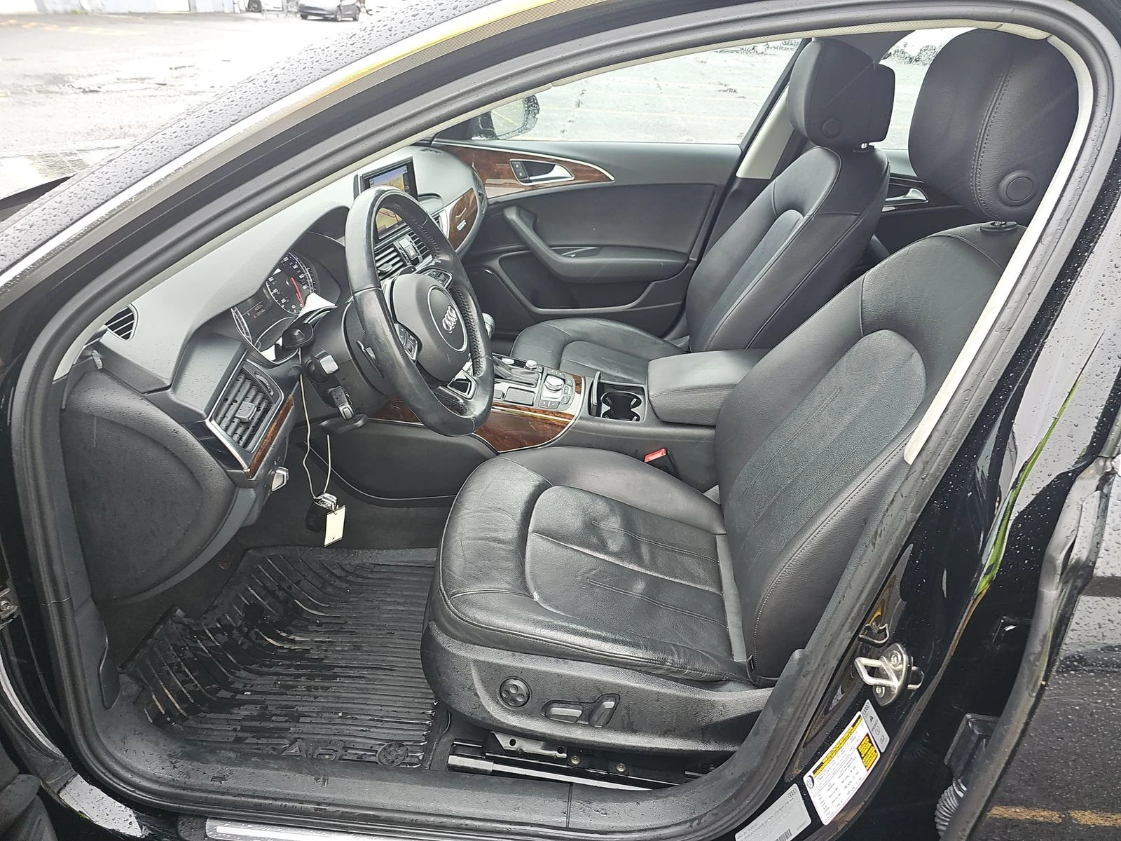 Audi A6 PREMIUM PLUS* QUATTRO* PANO* BOSE* PODGREV* KEYLES - изображение 10