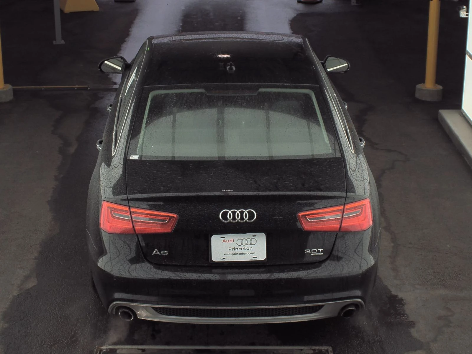 Audi A6 PREMIUM PLUS* QUATTRO* PANO* BOSE* PODGREV* KEYLES - изображение 7