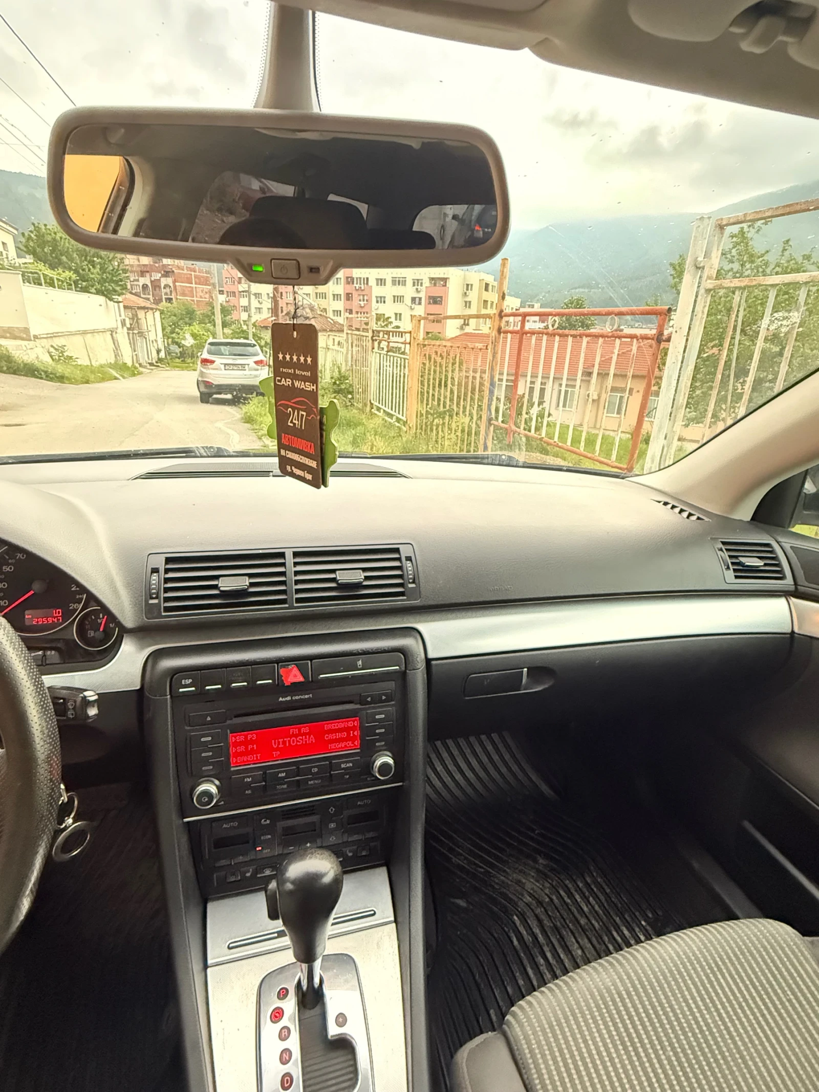 Audi A4 1.8T - изображение 8