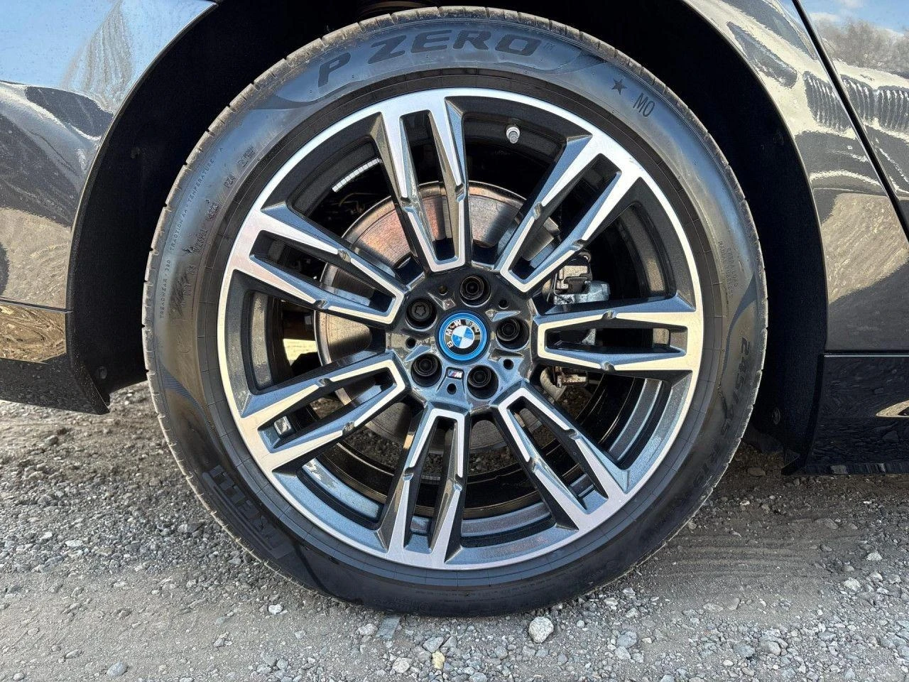 BMW 530 е PLUG-IN HYBRID M-SPORT PAKET HEAD UP PANO 360  - изображение 5