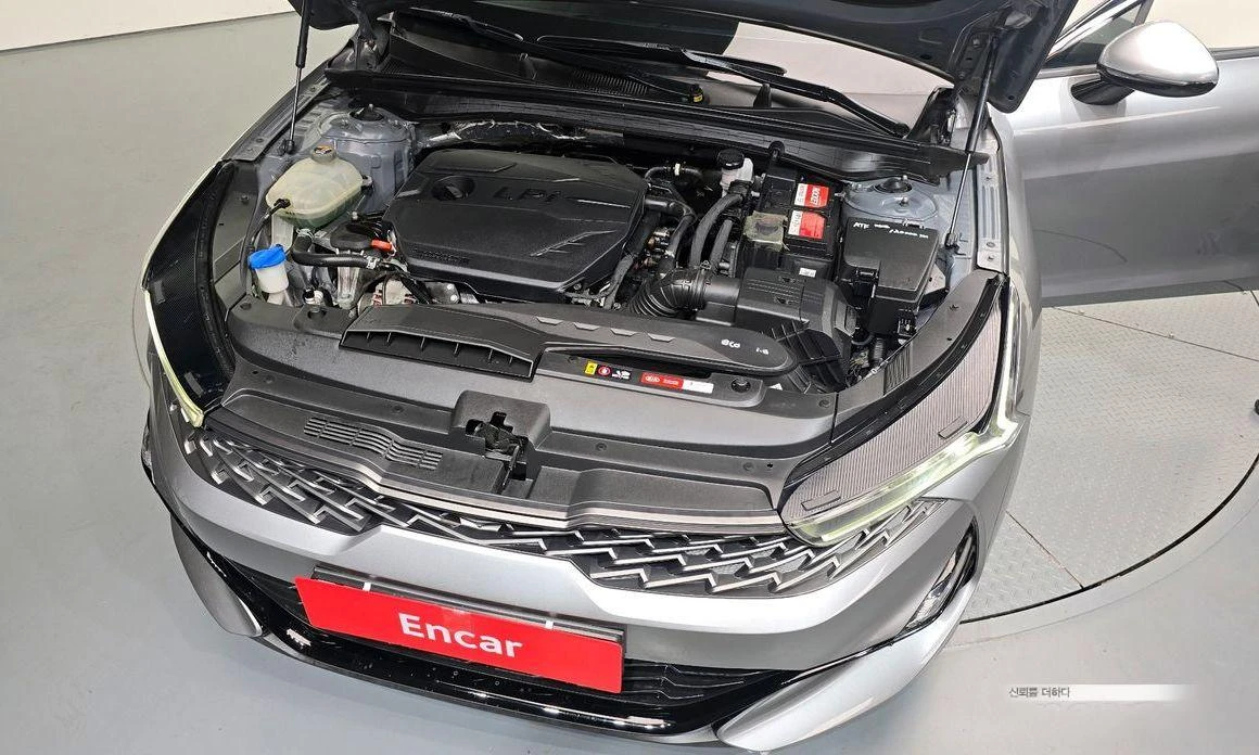 Kia K5 2.0 LPI Trandy * НАЙ-ДОБРА ЦЕНА В БЪЛГАРИЯ*  - изображение 6