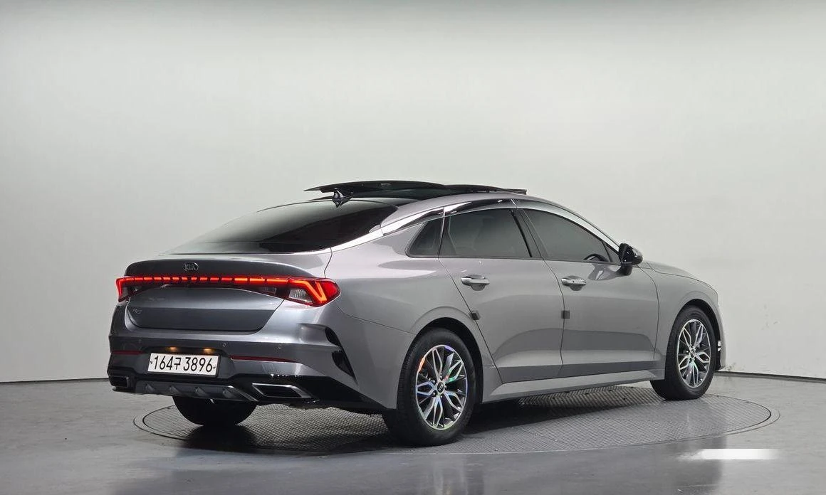 Kia K5 2.0 LPI Trandy * НАЙ-ДОБРА ЦЕНА В БЪЛГАРИЯ*  - изображение 2