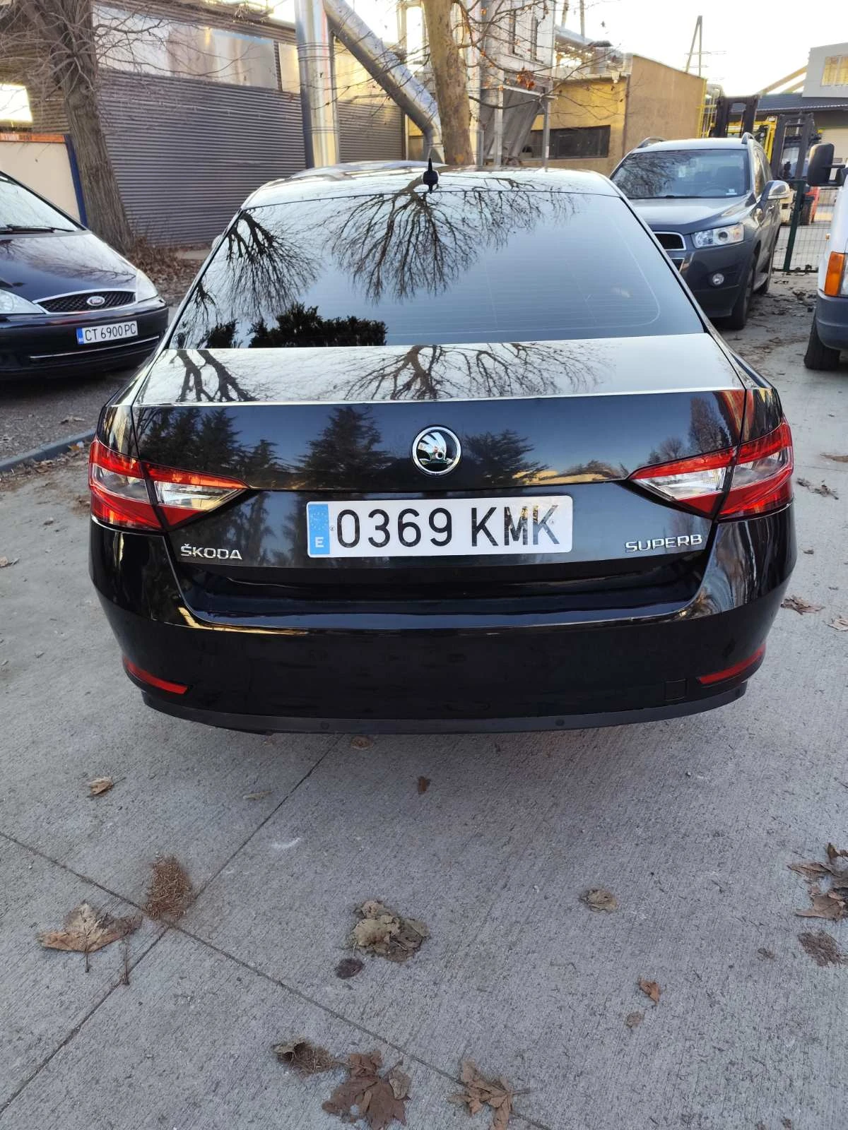 Skoda Superb 2.0 - изображение 6