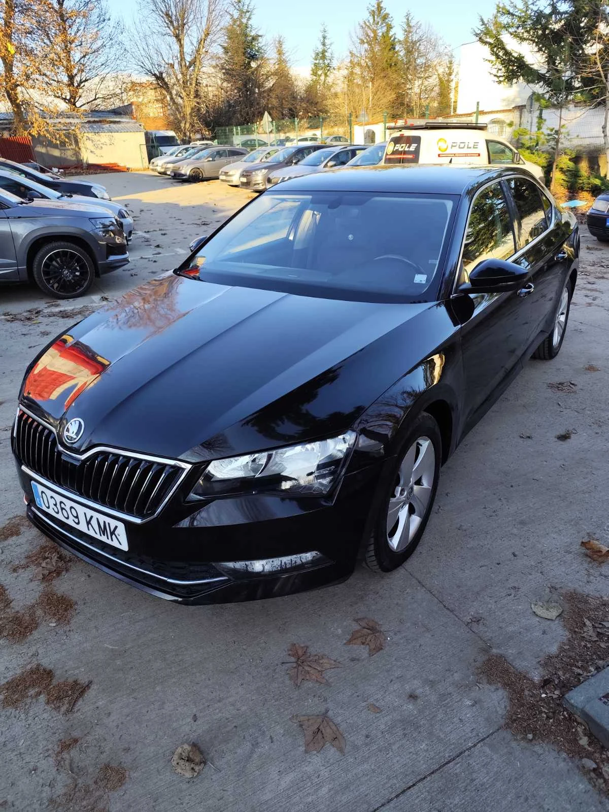 Skoda Superb 2.0 - изображение 2