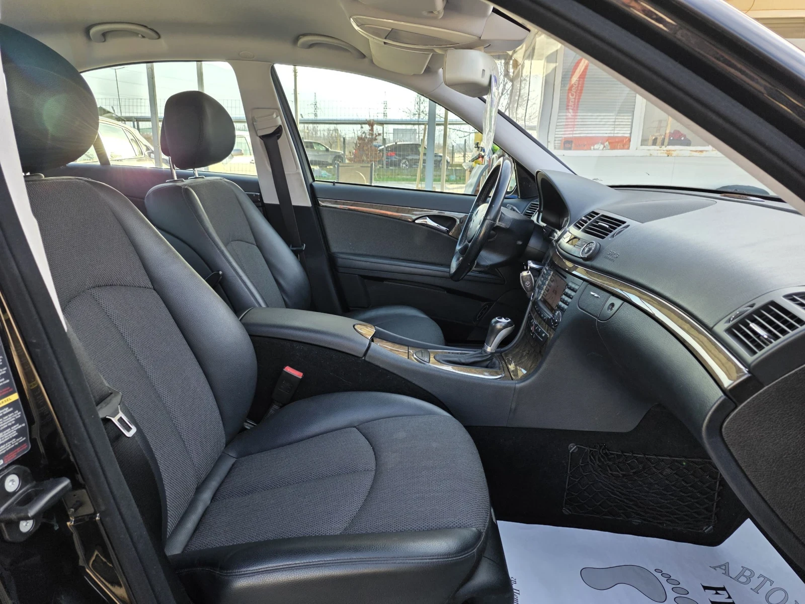 Mercedes-Benz E 230 AVATGARDE V6 | Mobile.bg � ����������� 9