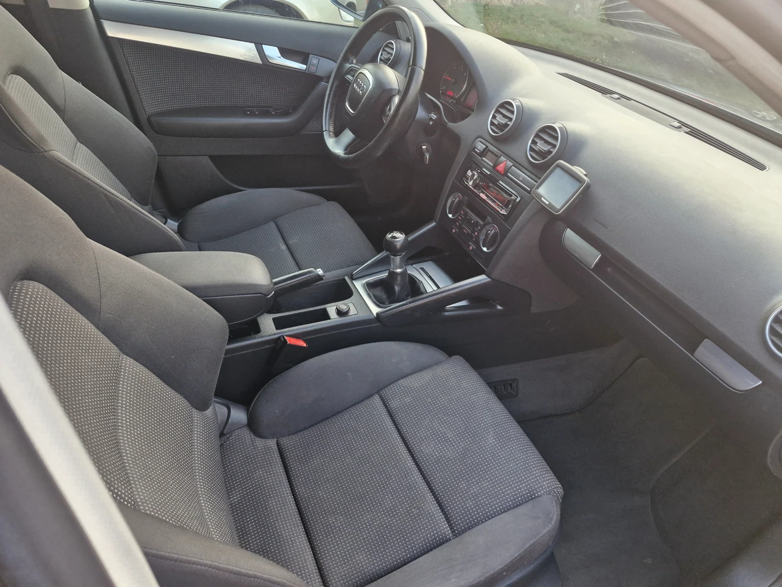 Audi A3 1.9TDI SPORTBACK, снимка 8 - Автомобили и джипове - 53736841