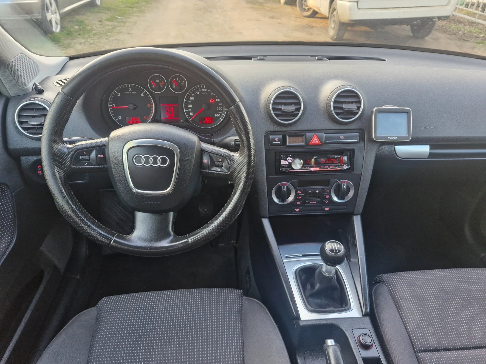 Audi A3 1.9TDI SPORTBACK, снимка 10 - Автомобили и джипове - 53736841