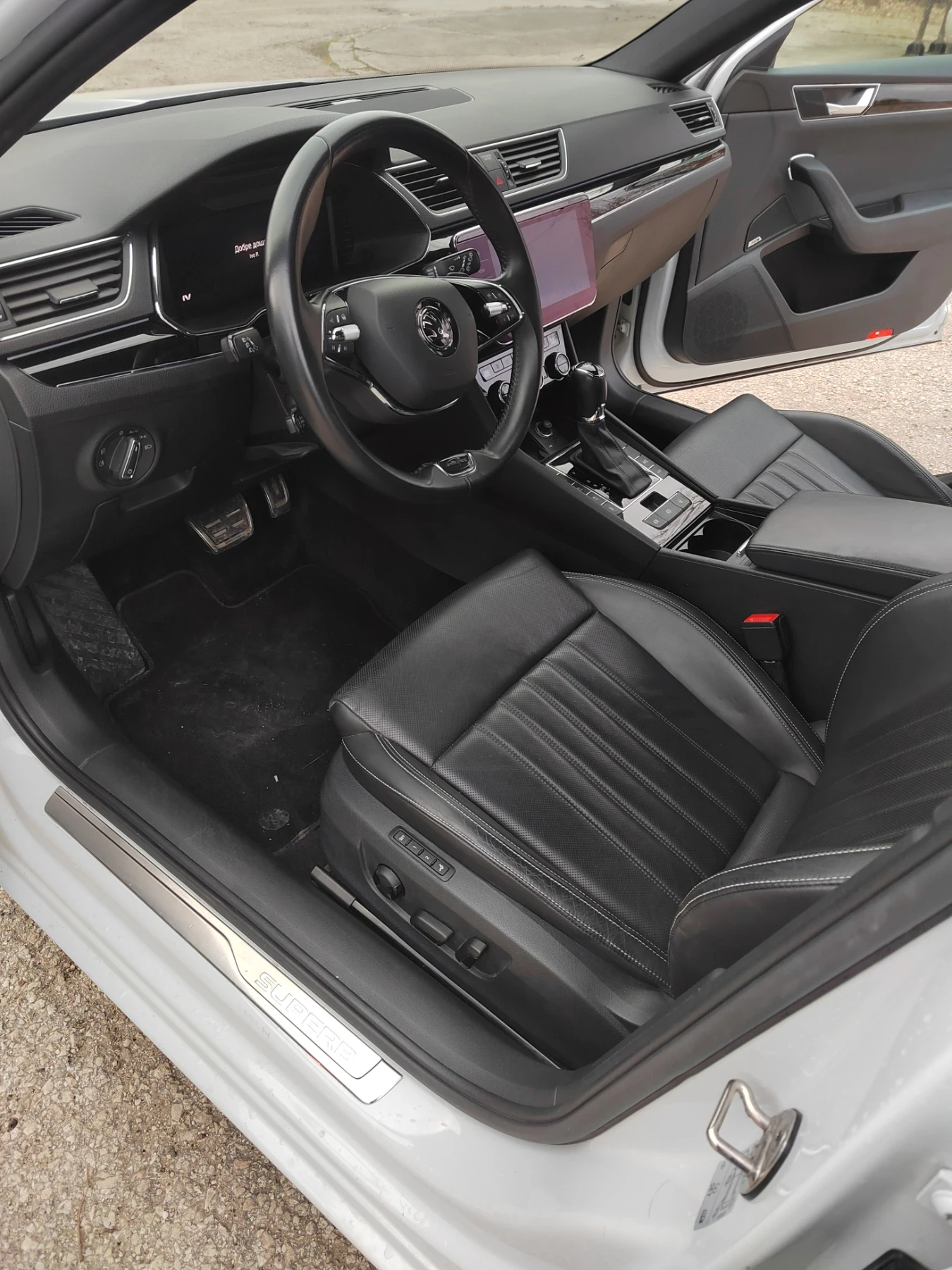 Skoda Superb Laurin & Klement IV, снимка 7 - Автомобили и джипове - 53757615