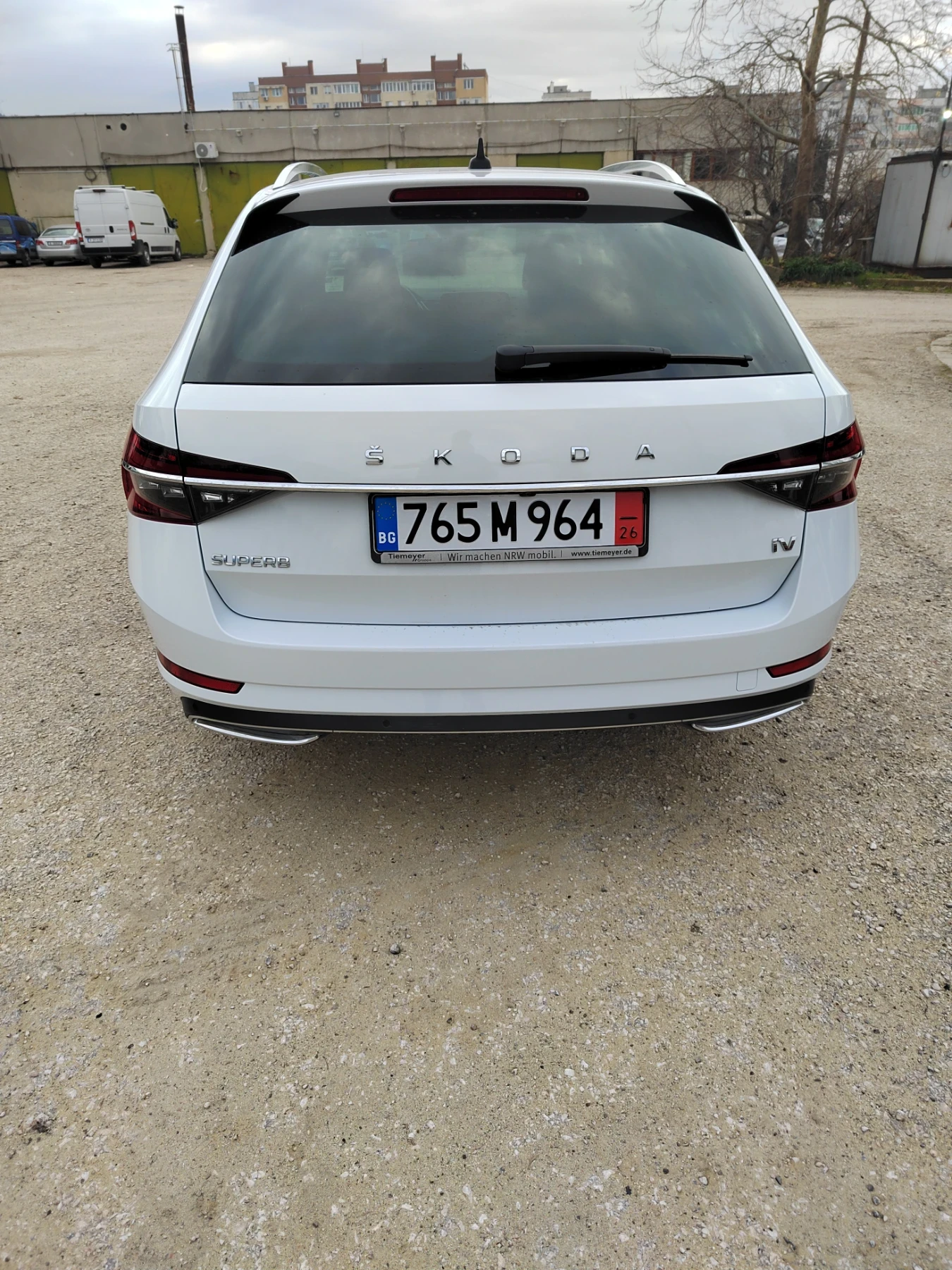 Skoda Superb Laurin & Klement IV, снимка 4 - Автомобили и джипове - 53757615