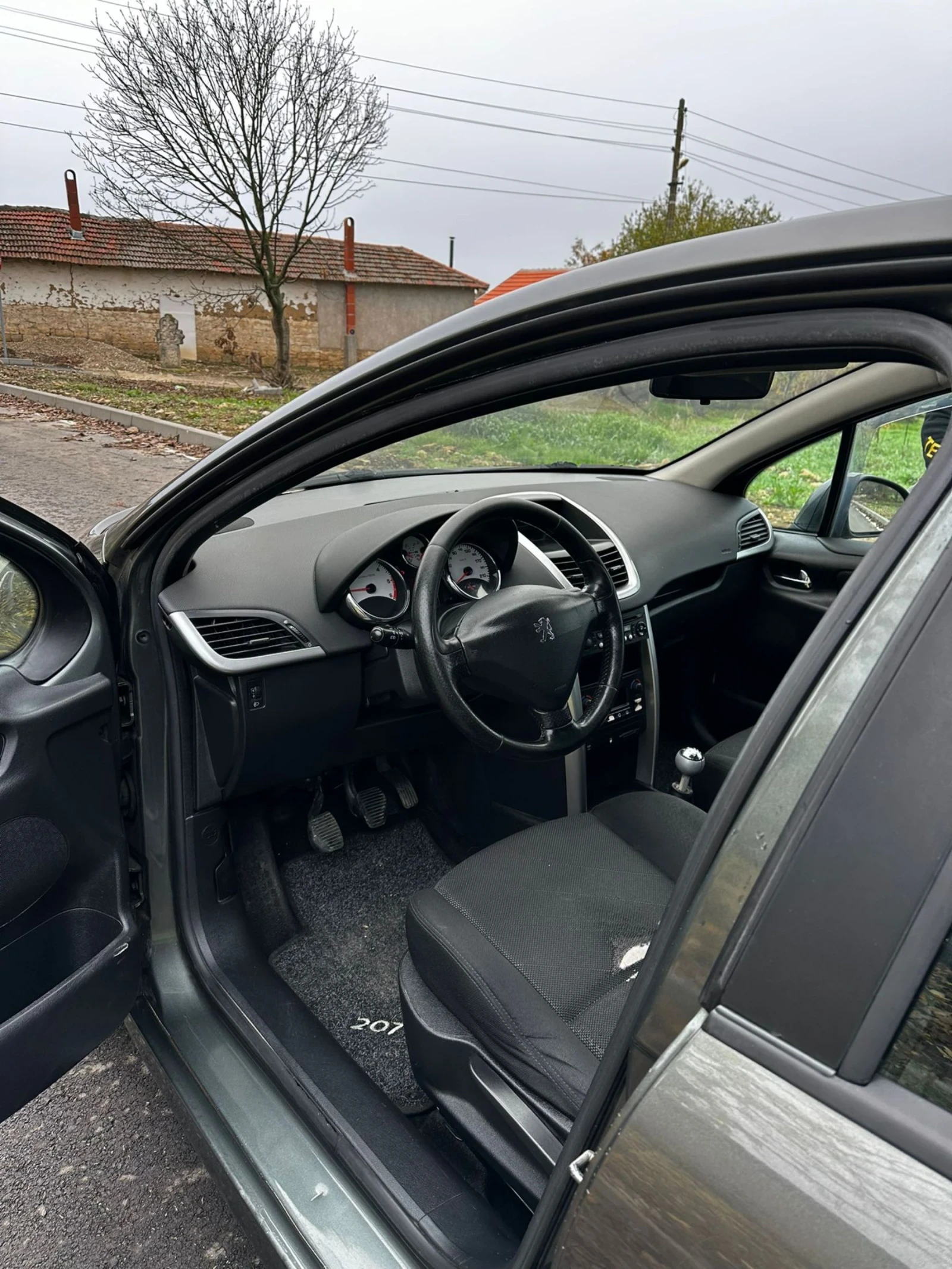 Peugeot 207 1.4���.68��.2008�. | Mobile.bg � ����������� 10