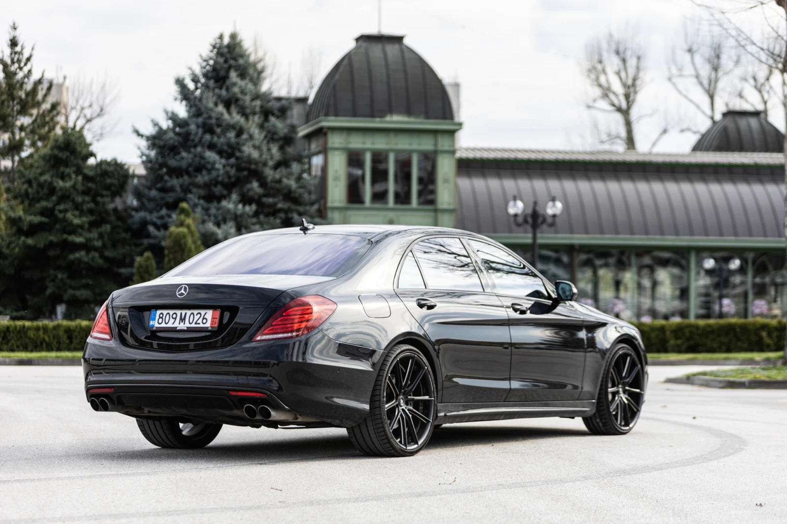 Mercedes-Benz S 550