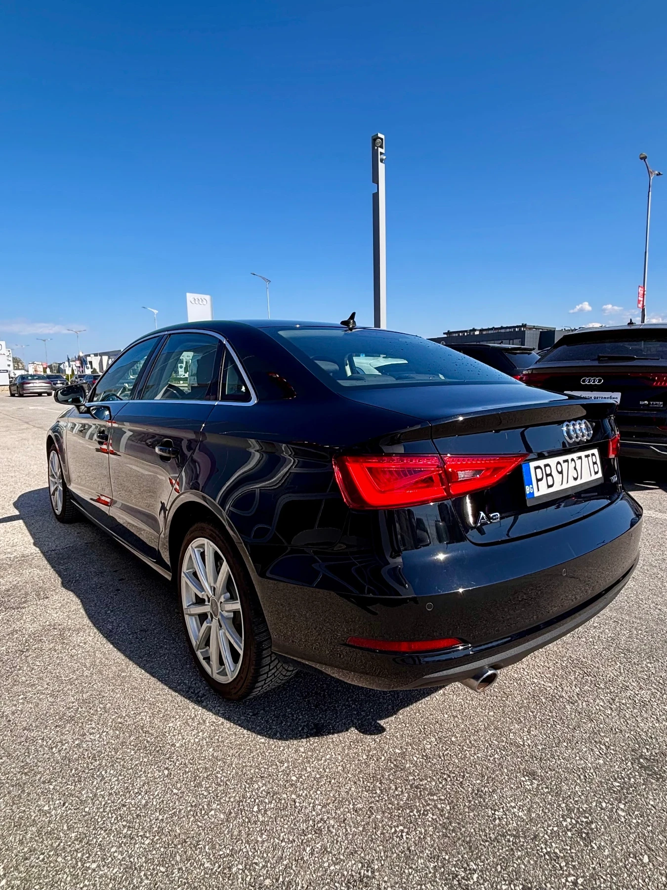 Audi A3 1.6 TDI Sport, снимка 3 - Автомобили и джипове - 54259821