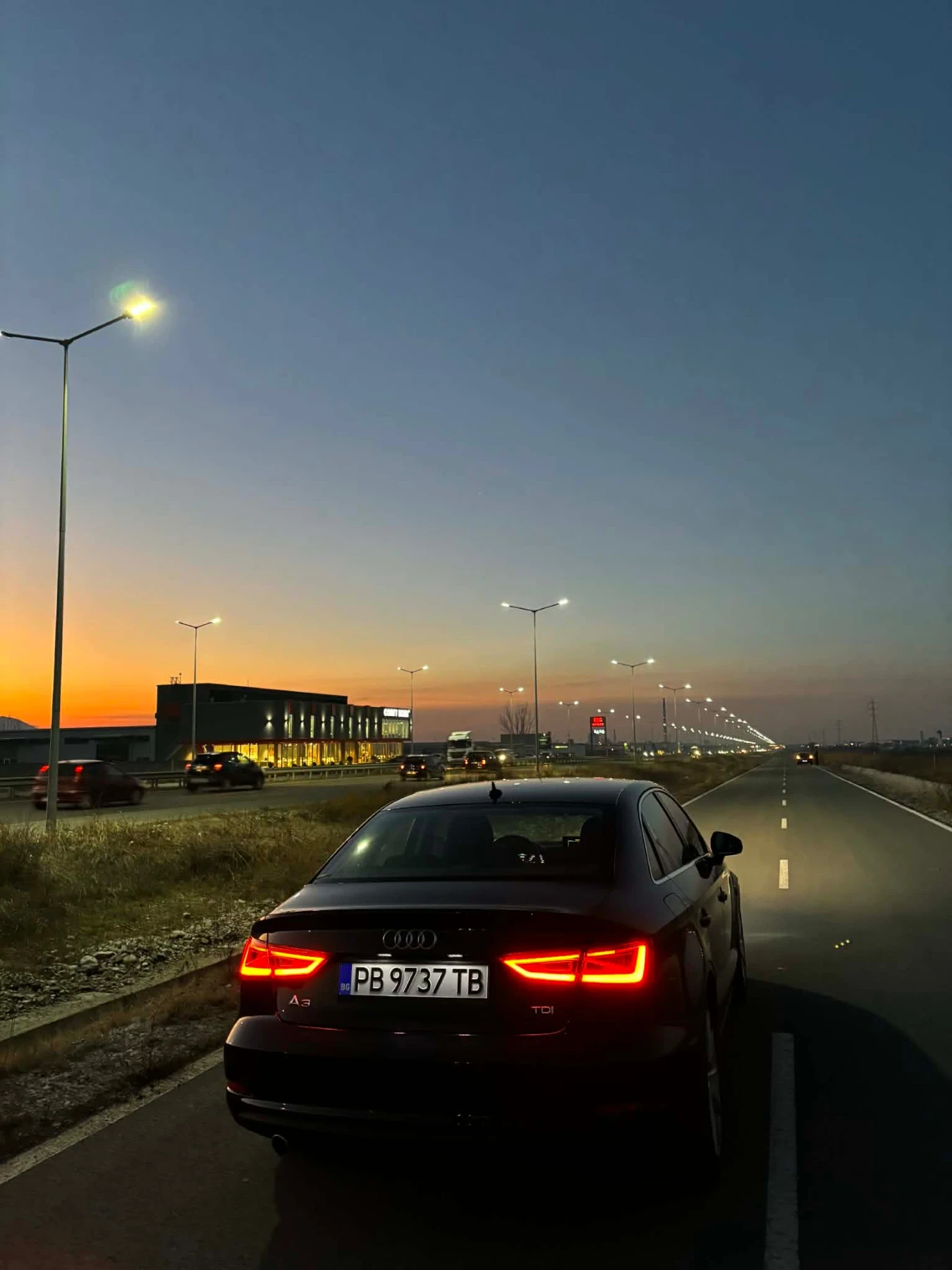 Audi A3 1.6 TDI Sport, снимка 16 - Автомобили и джипове - 54259821