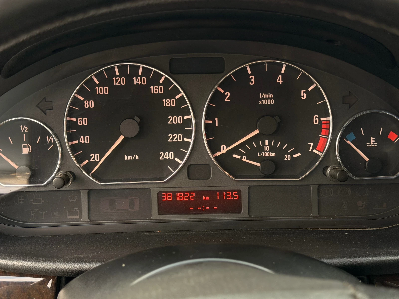 BMW 320 Газов инжекцион, снимка 16 - Автомобили и джипове - 54510339