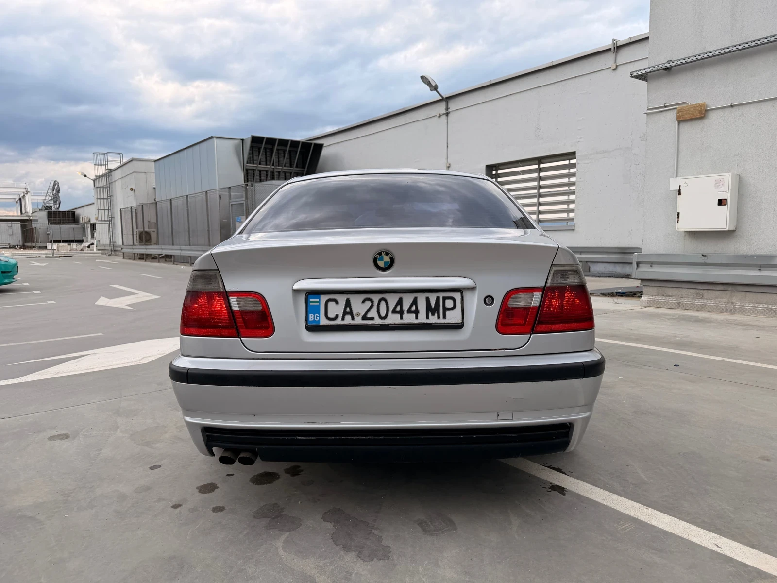 BMW 320 Газов инжекцион, снимка 6 - Автомобили и джипове - 54510339