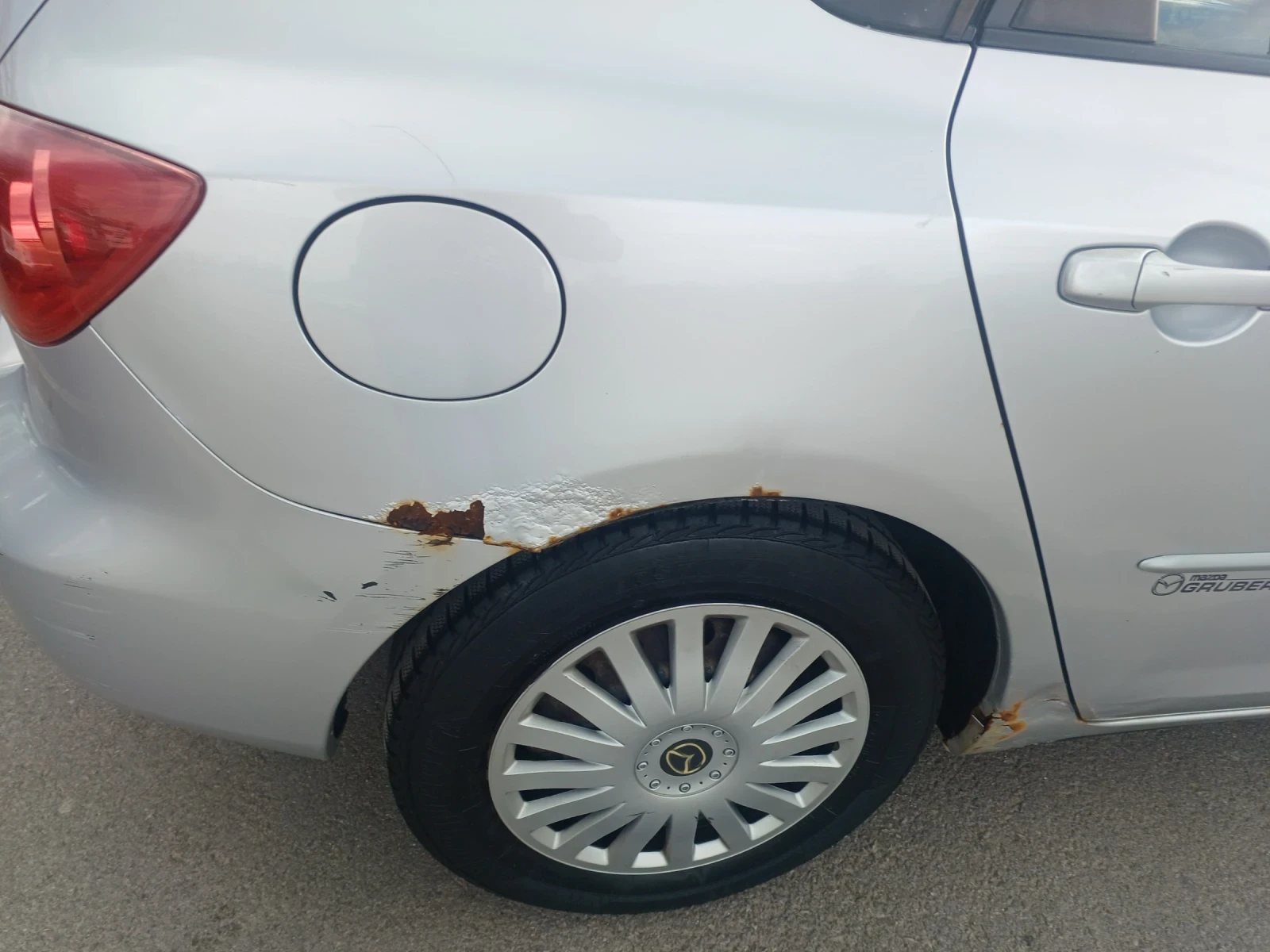 Mazda 3 1.6 газов инжекцион, снимка 12 - Автомобили и джипове - 54511884