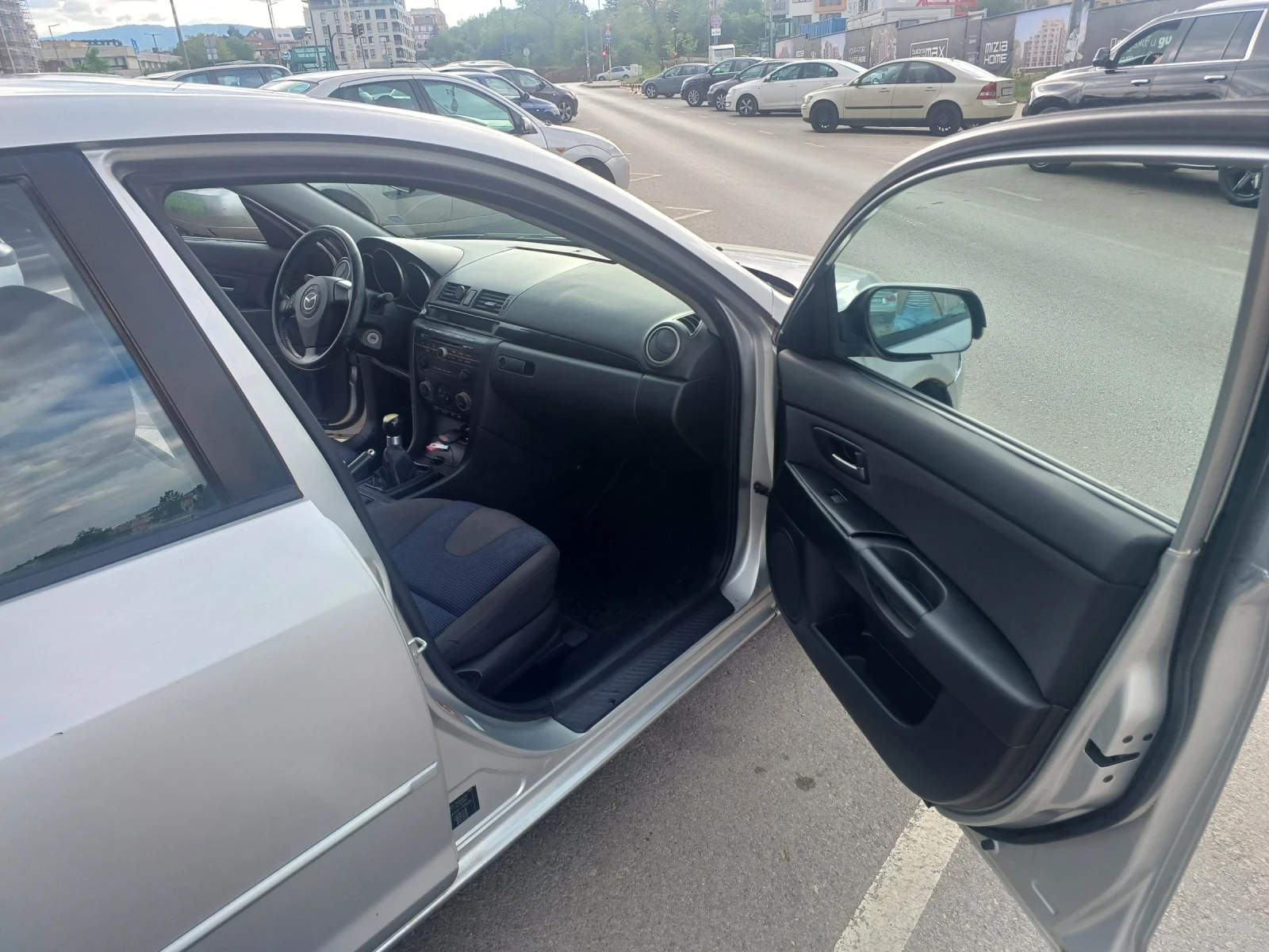 Mazda 3 1.6 газов инжекцион, снимка 5 - Автомобили и джипове - 54511884