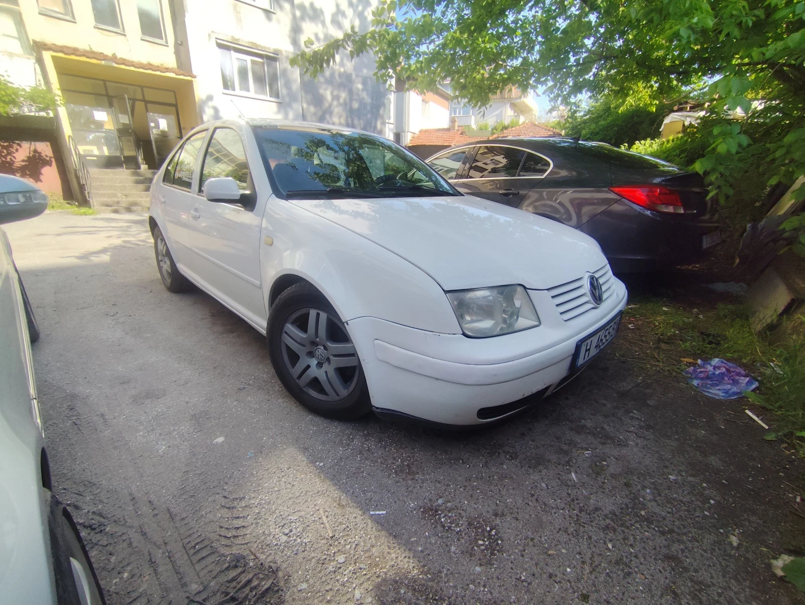 VW Bora 1.6, снимка 6 - Автомобили и джипове - 54662290