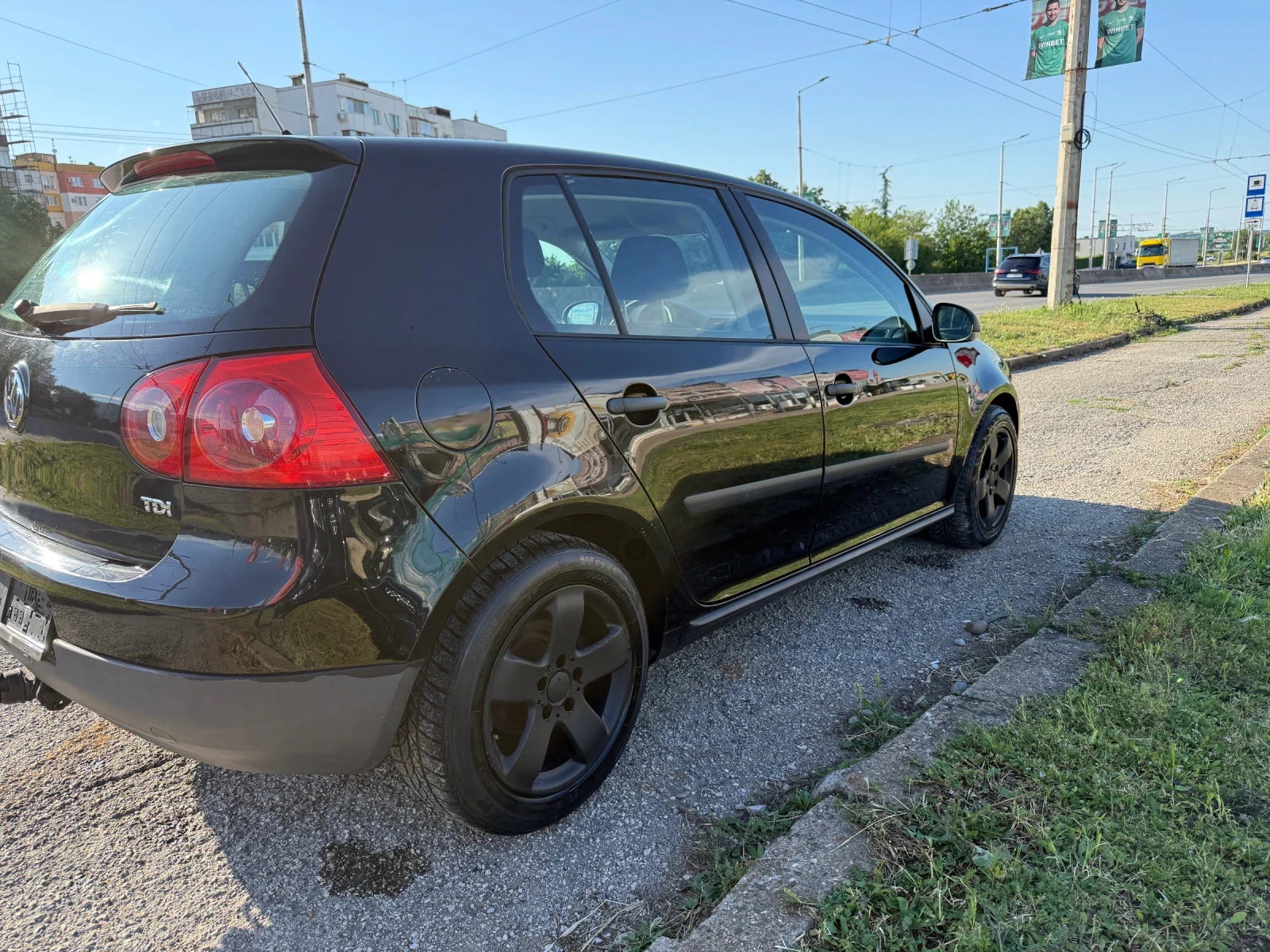 VW Golf 1.9 TDI, снимка 4 - Автомобили и джипове - 54767004