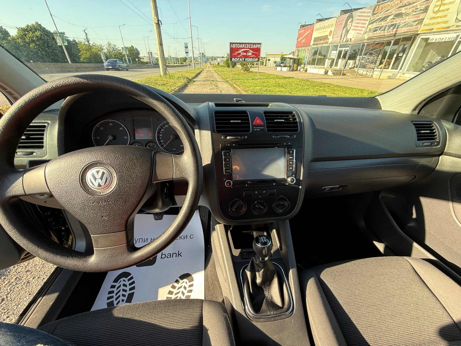 VW Golf 1.9 TDI, снимка 8 - Автомобили и джипове - 54767004