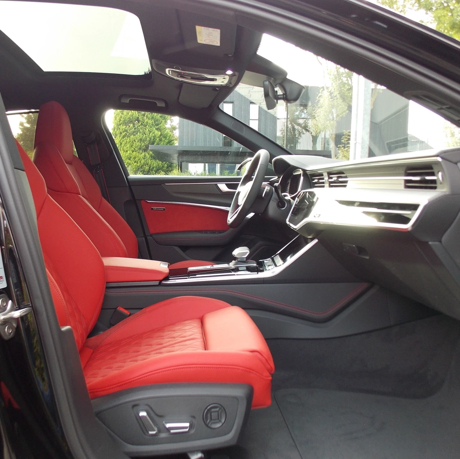 Audi A6 40TDI/204HP/SLINE/360/PANO/QUATTRO/ACC/KLESS/466z, снимка 12 - Автомобили и джипове - 54821973