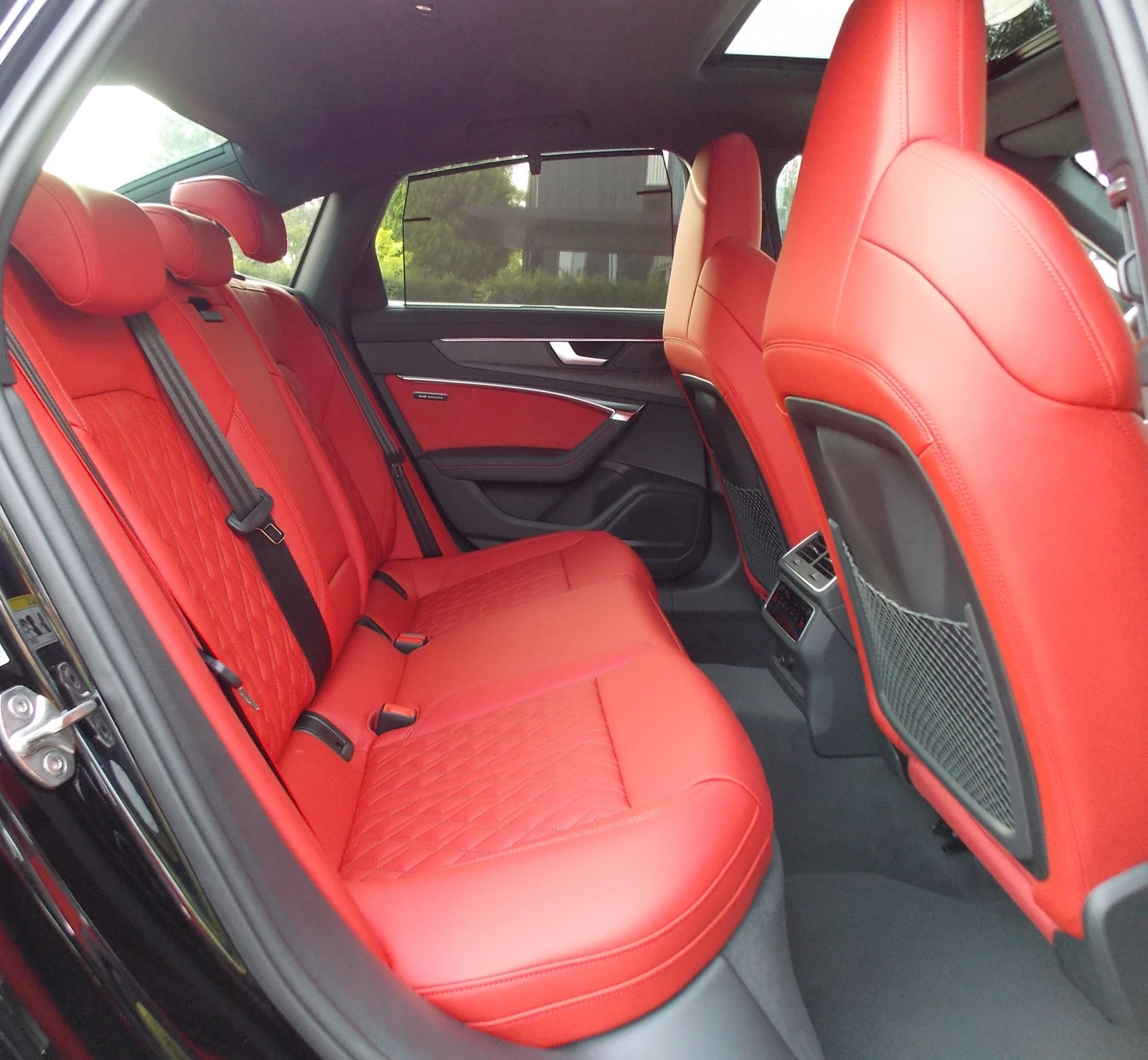 Audi A6 40TDI/204HP/SLINE/360/PANO/QUATTRO/ACC/KLESS/466z, снимка 14 - Автомобили и джипове - 54821973
