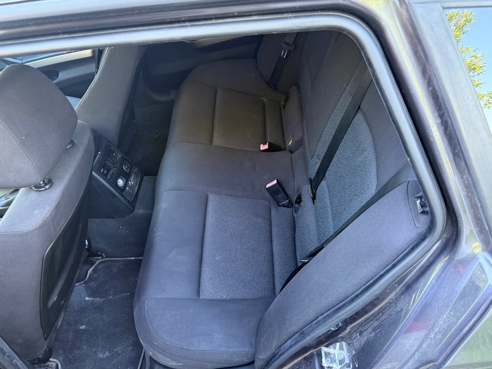 BMW 320 2.0i 150K.C. / КСЕНОН / КЛИМАТРОНИК / ТЕМПОМАТ / , снимка 10 - Автомобили и джипове - 54871016