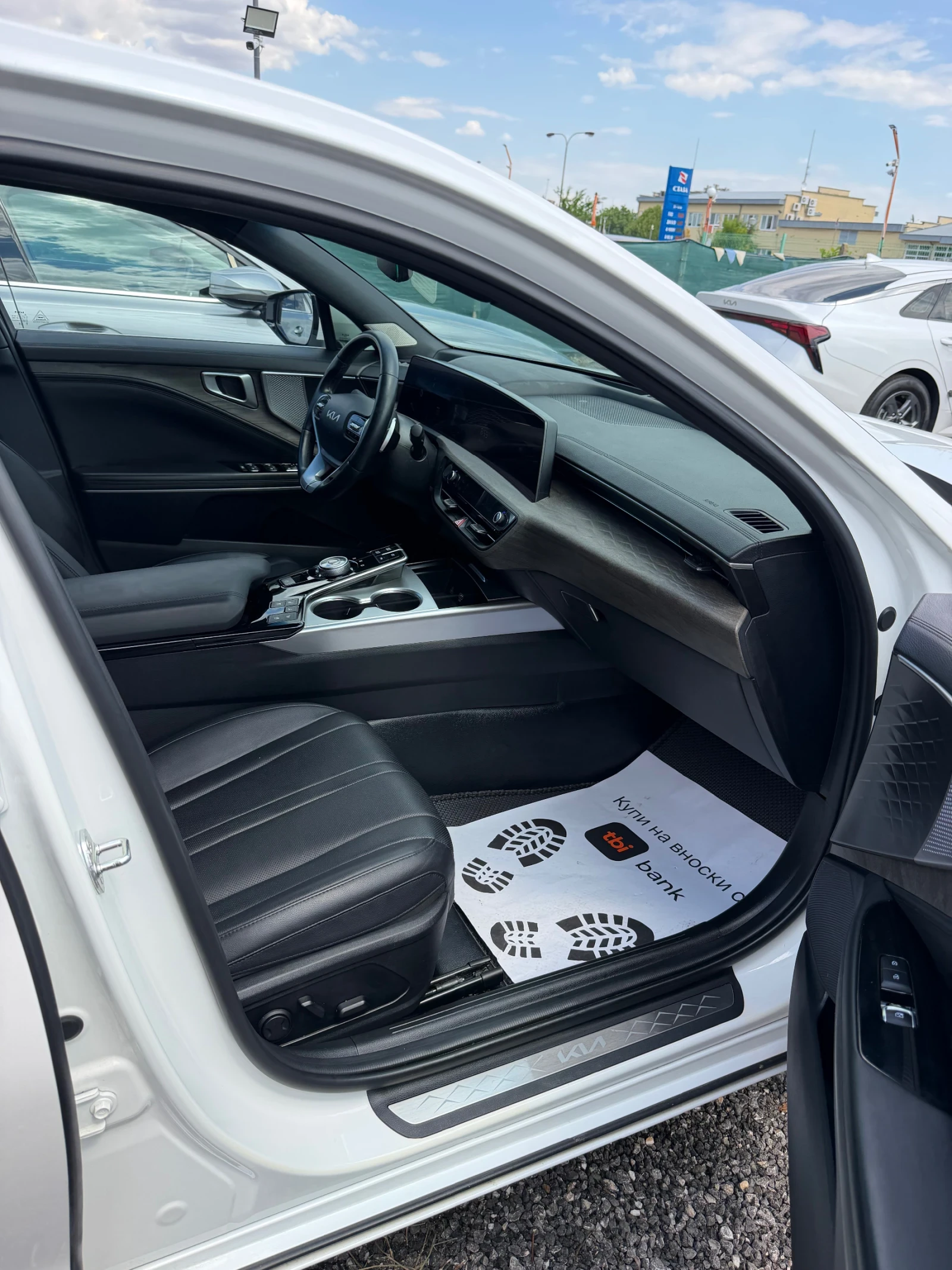 Kia K8 НАЛИЧНА* LPG, снимка 10 - Автомобили и джипове - 55233008