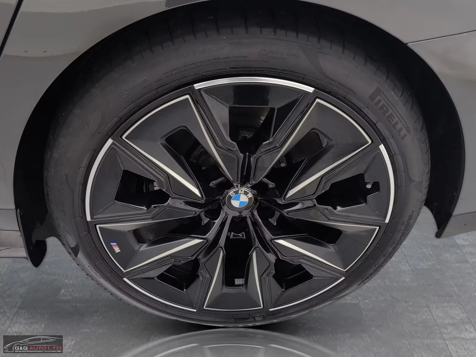 BMW i7 60/544HP/xDRIVE/B&W/M-SPORT/MASSAGE/360/PANO/593z, снимка 6 - Автомобили и джипове - 55260806