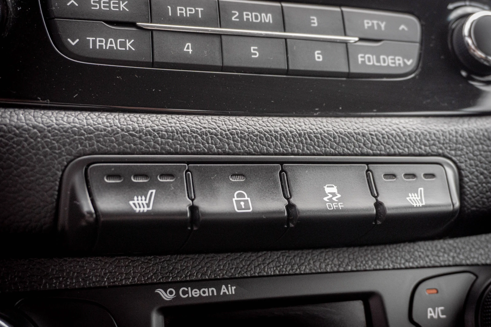 Kia Ceed 1.6 бензин! ТОП! С ГАРАНЦИЯ! , снимка 14 - Автомобили и джипове - 55651729