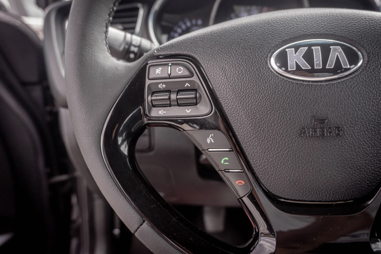 Kia Ceed 1.6 бензин! ТОП! С ГАРАНЦИЯ! , снимка 16 - Автомобили и джипове - 55651729