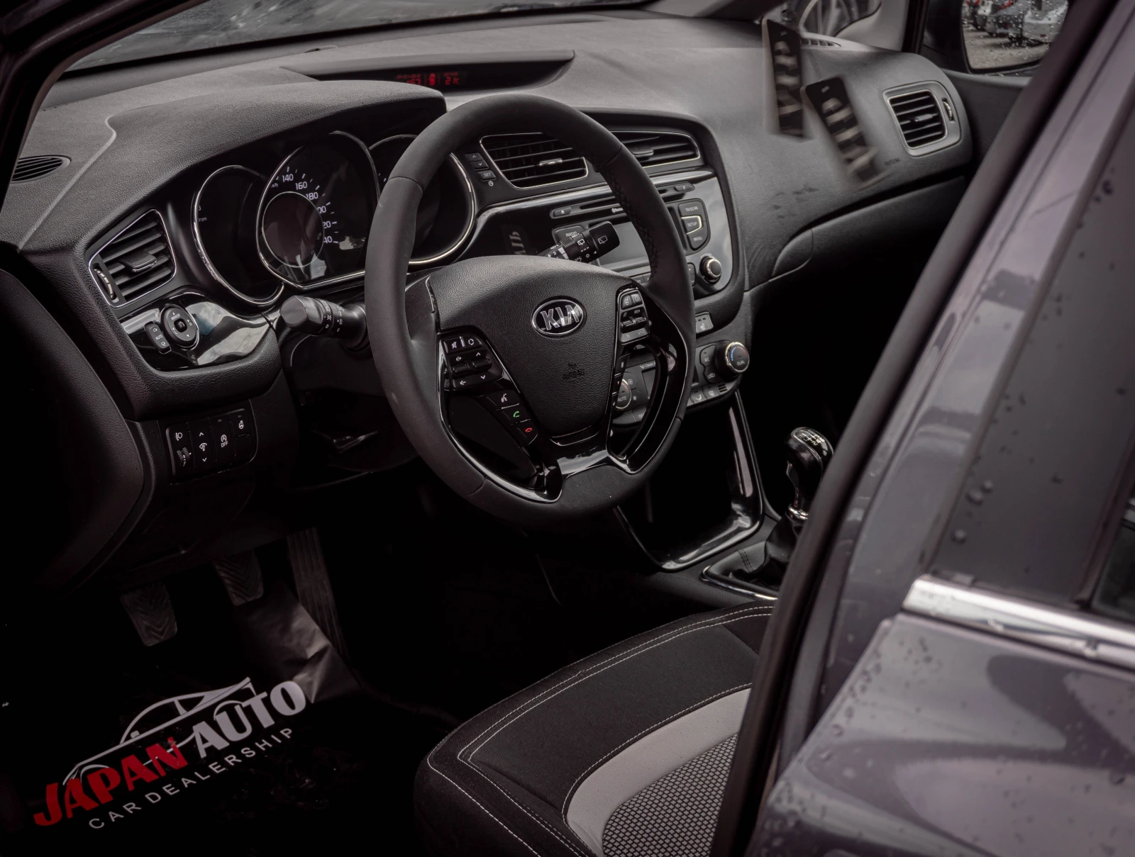 Kia Ceed 1.6 бензин! ТОП! С ГАРАНЦИЯ! , снимка 7 - Автомобили и джипове - 55651729
