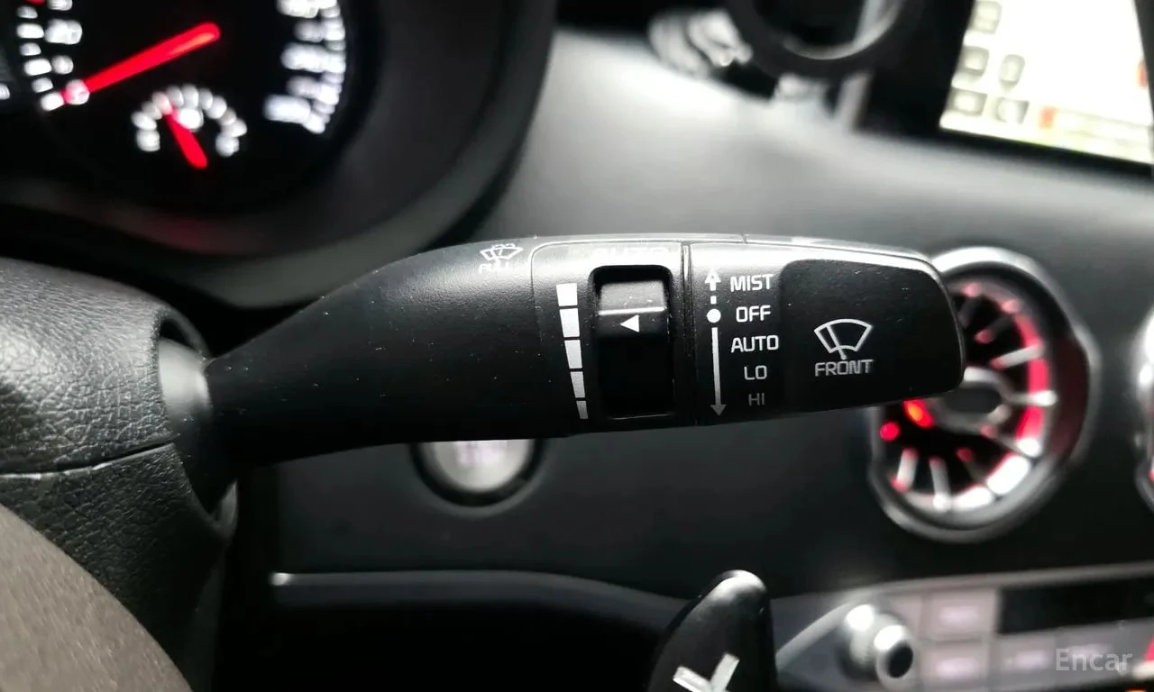 Kia Stinger * 3.3 Turbo 2WD * ЦЕНА ДО БГ, снимка 13 - Автомобили и джипове - 55865130