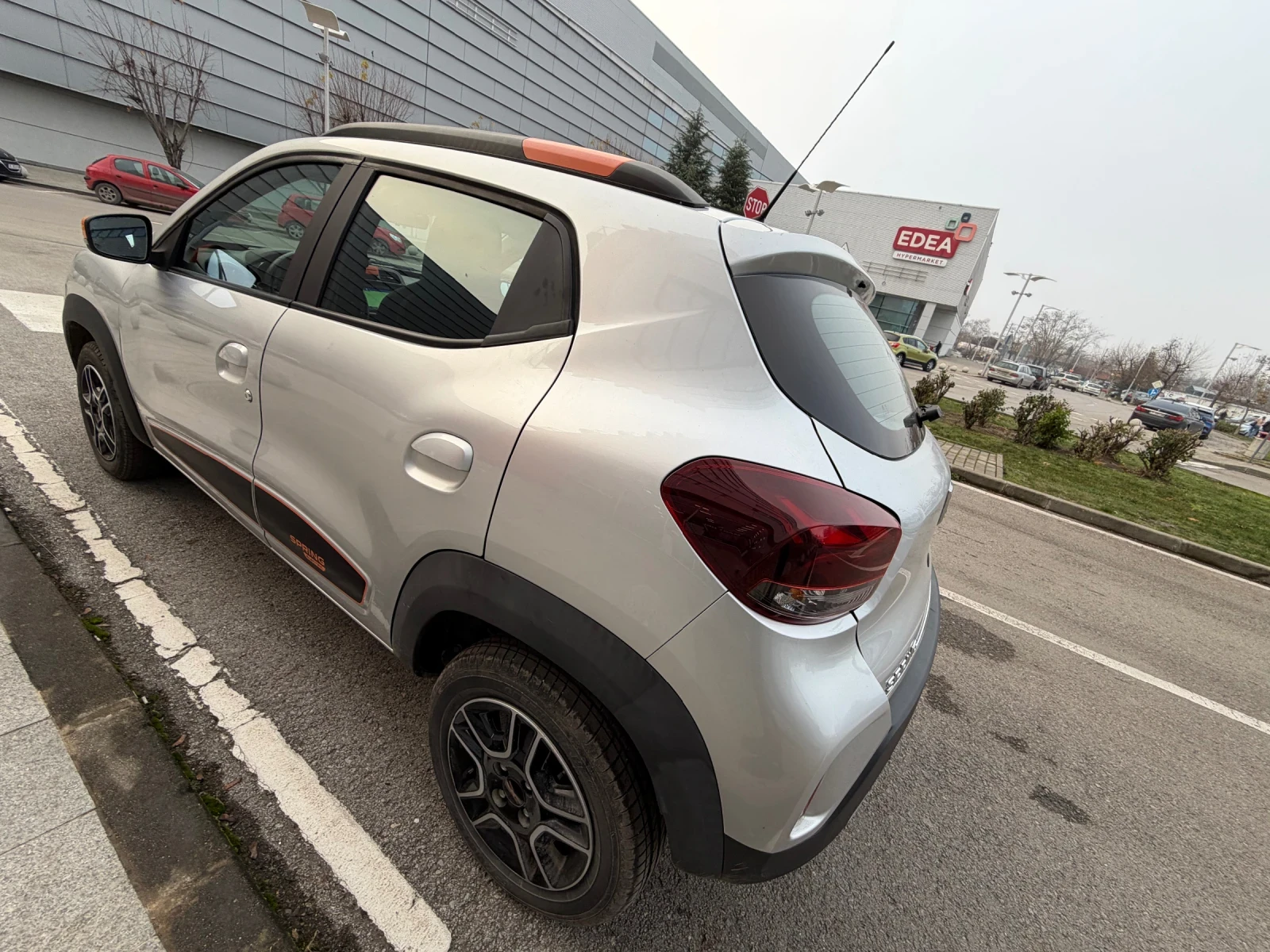 Dacia Spring Внос* ФРАНЦИЯ* РЕГИСТРИРАН, снимка 8 - Автомобили и джипове - 56170843