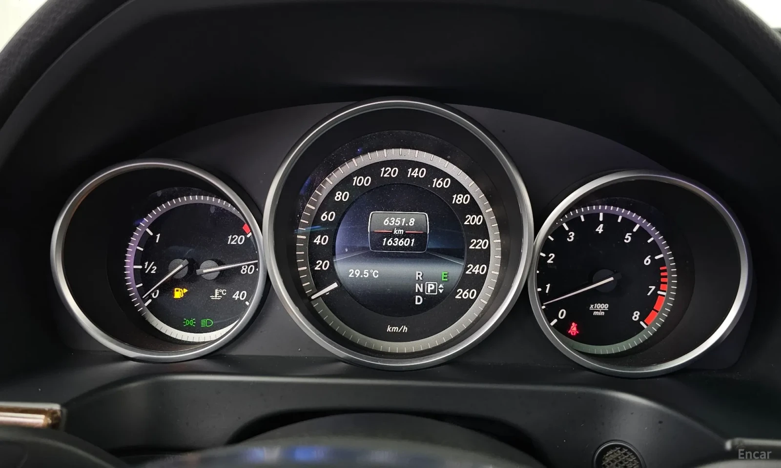Mercedes-Benz E 300 E300\ТОП СЪСТОЯНИЕ, снимка 8 - Автомобили и джипове - 56182047