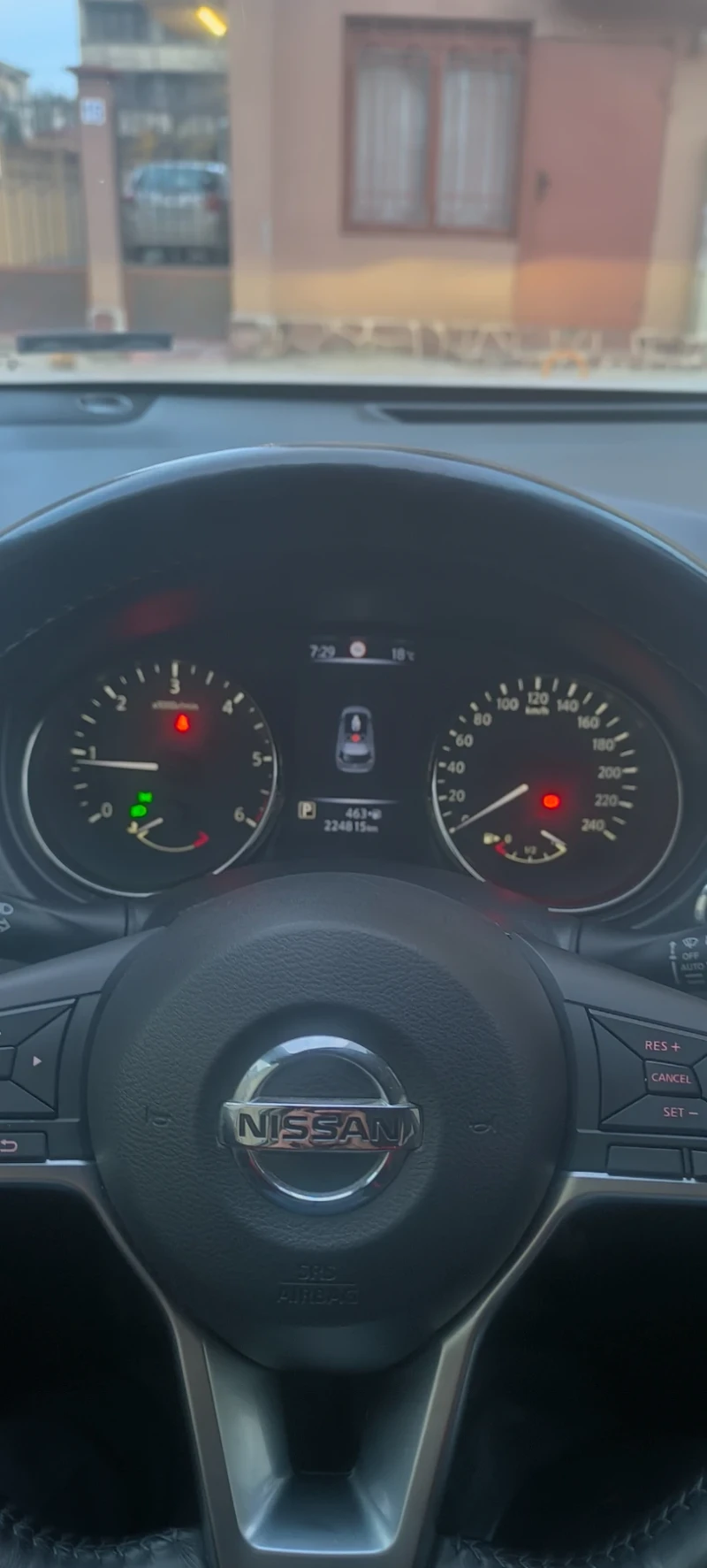 Nissan X-trail, снимка 11 - Автомобили и джипове - 52450553