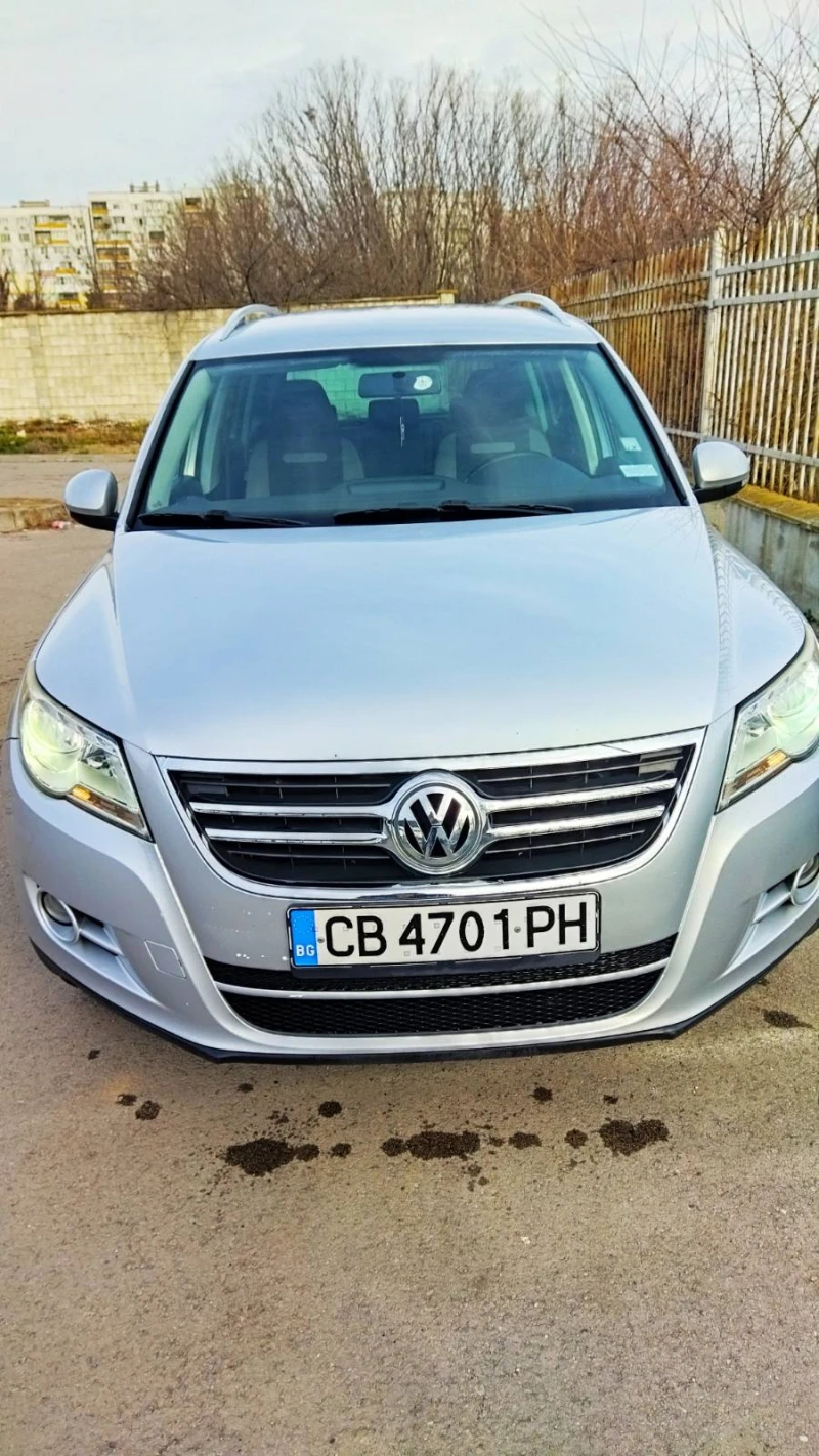 VW Tiguan, снимка 1 - Автомобили и джипове - 49246172