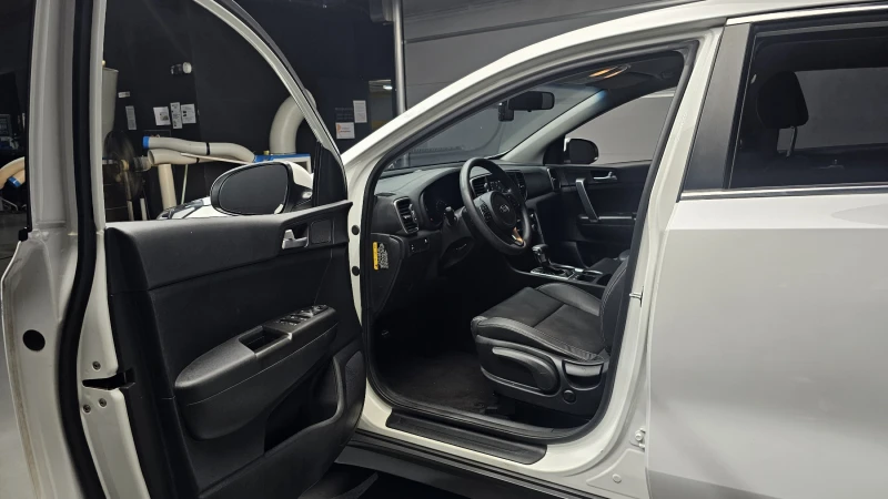 Kia Sportage 2.0 2WD TRENDY autogeorge.com, снимка 10 - Автомобили и джипове - 51903058