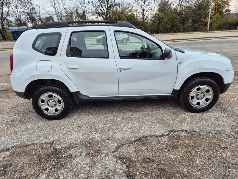 Dacia Duster 1.5DCI  107k.s, снимка 4 - Автомобили и джипове - 52322277