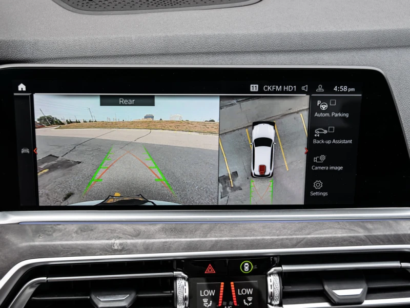 BMW X5 40i xDrive / M-Sport / PANO / 360 / ВЪЗДУШНО, снимка 12 - Автомобили и джипове - 52749429