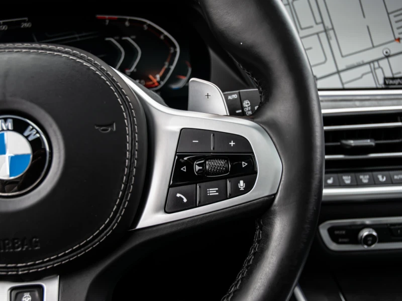 BMW X5 40i xDrive / M-Sport / PANO / 360 / ВЪЗДУШНО, снимка 10 - Автомобили и джипове - 52749429