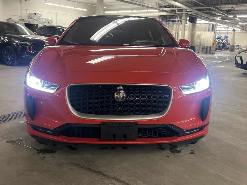 Jaguar I-Pace CARFAX* АВТОФИНАНСИРАНЕ* БЕЗ ПЪРВОНАЧАЛНА ВНОСКА* , снимка 6 - Автомобили и джипове - 52836185