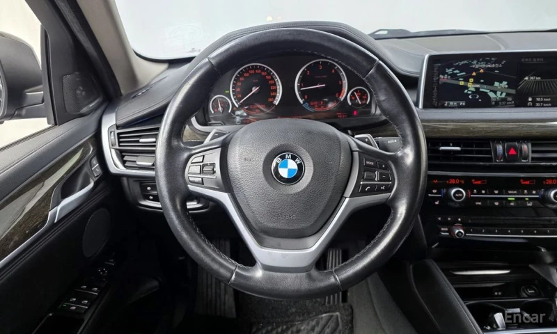 BMW X6, снимка 13 - Автомобили и джипове - 53150244