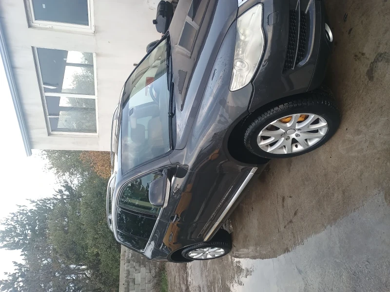 VW Touareg, снимка 2 - Автомобили и джипове - 53352182