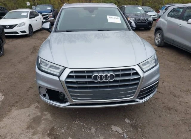 Audi Q5 Quattro* Matrix* Digital Dash* Подгрев* Камери* , снимка 5 - Автомобили и джипове - 48504753