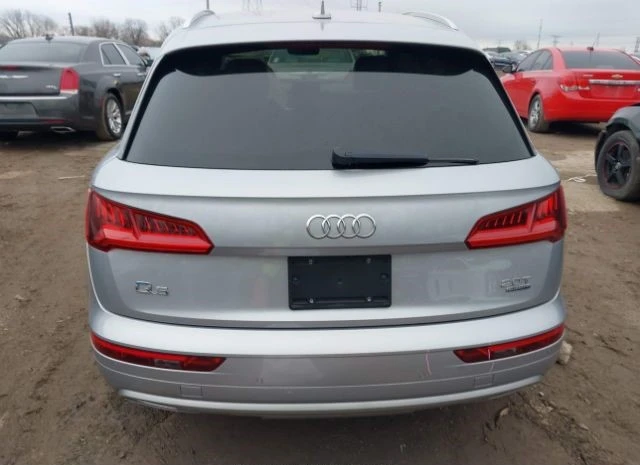 Audi Q5 Quattro* Matrix* Digital Dash* Подгрев* Камери* , снимка 6 - Автомобили и джипове - 48504753