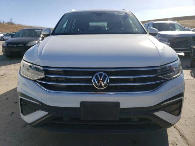 VW Tiguan 2.0L 4 All wheel drive, снимка 13 - Автомобили и джипове - 49564279