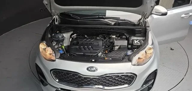 Kia Sportage 1.6 Diesel 2WD, снимка 12 - Автомобили и джипове - 53170059