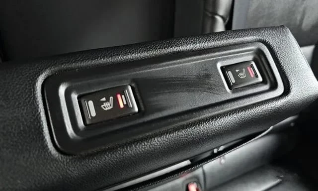 Renault Koleos 2.0dci 4WD, снимка 13 - Автомобили и джипове - 54126453