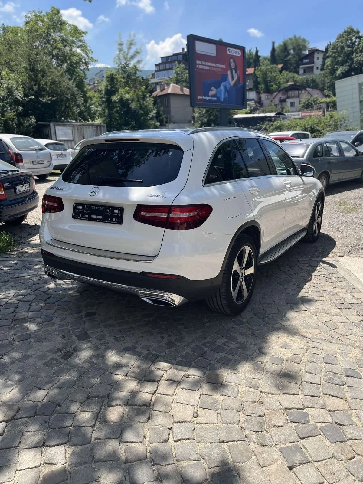 Mercedes-Benz GLC 250 В ГАРАНЦИЯ AMG Line 4Matic - изображение 4